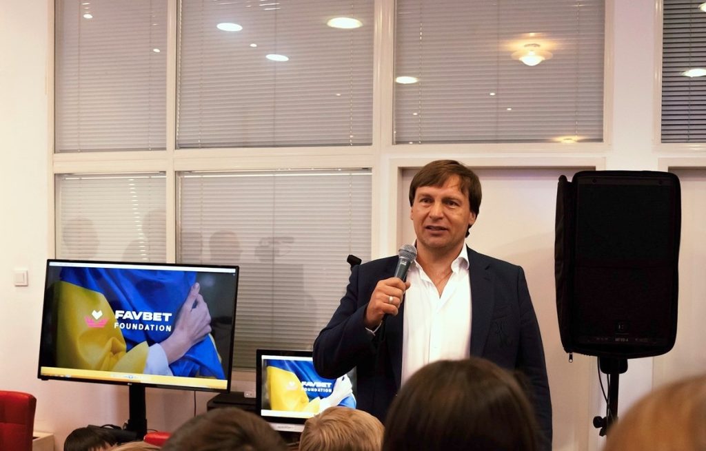 Андрей Матюха - украинский предприниматель, основатель группы компаний FAVBET и президент Фонда FAVBET.